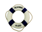 Preview: Willkommen an Bord! Dieser maritime Rettungsring in Blau und Weiß mit einem Durchmesser von 15cm ist die perfekte Dekoration für alle, die das Meer und den Strand lieben.  Das Produkt besteht aus Styropor und ist mit Stoff umnäht. Ob als Geschenk für Freu