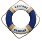 Preview: Welcome on Board! Dieser maritime Deko-Rettungsring in Blau und Cremeweiß ist ein echter Hingucker.  Mit einer Größe von 50 cm eignet er sich perfekt für die maritime Dekoration. Das Material besteht aus Styropor und ist mit Leinenstoff umnäht und ist som