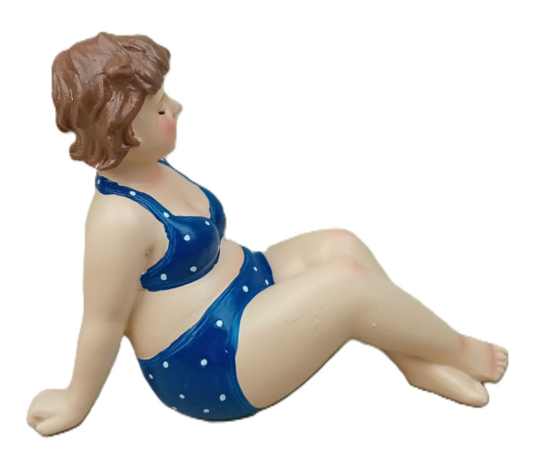 Badenixe Mollige Deko Figur Frau im Bikini sitzend dicke Dame (SLA)