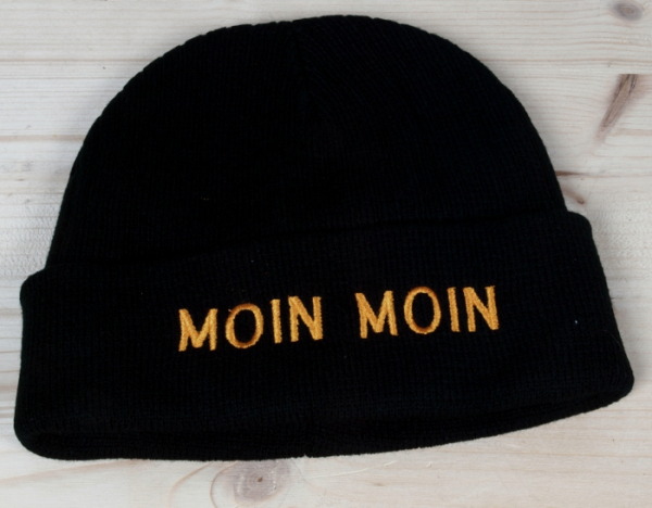 Schwarze Strickmütze